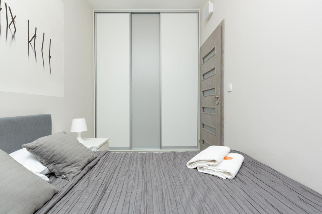 Business Center Apartments Warsaw Wola By Noclegi Renters Exteriér fotografie